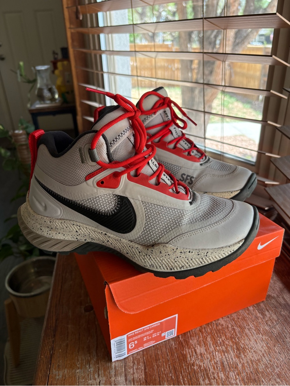 Nike Elite Outdoor Shoes (React SFB Carbon)